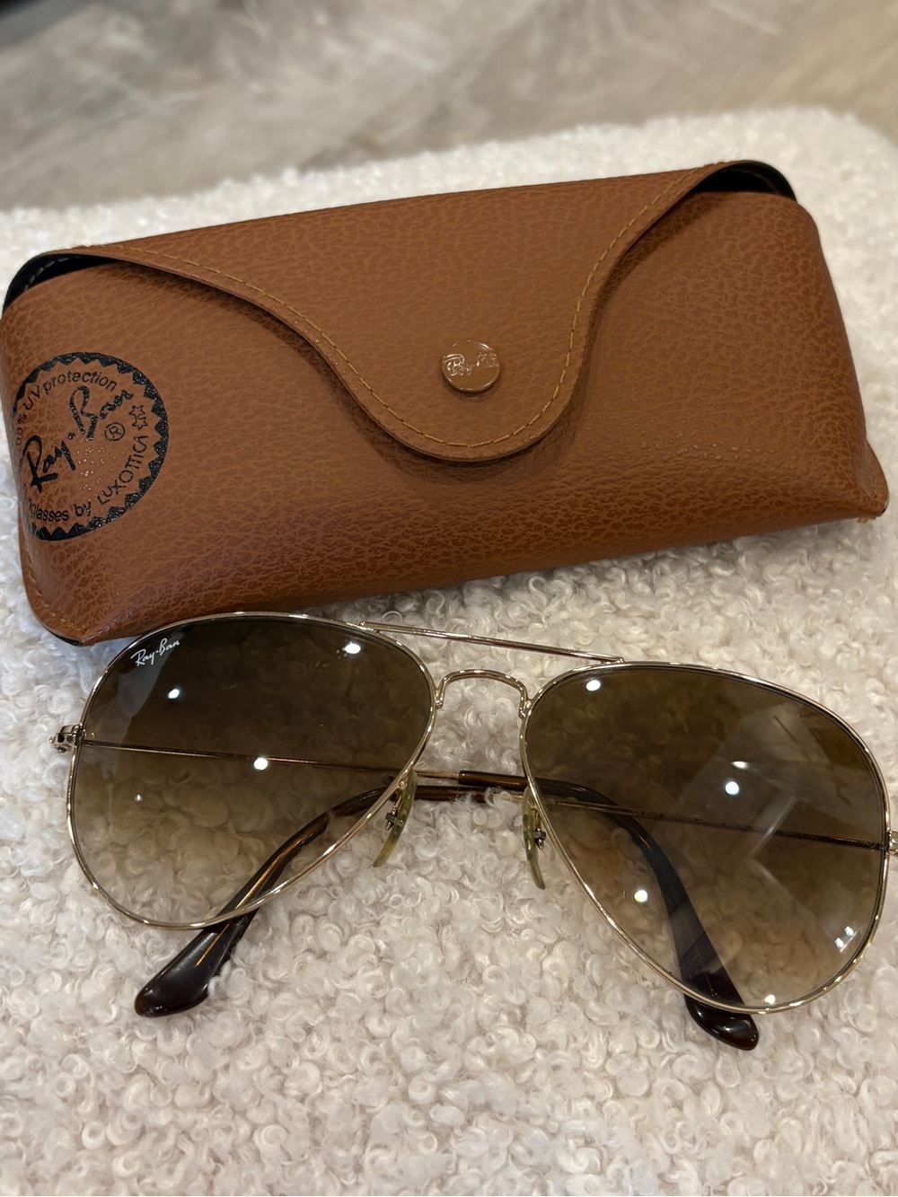 Ray-Ban Women's Gold Aviator Sunglasses with Brown Lenses
